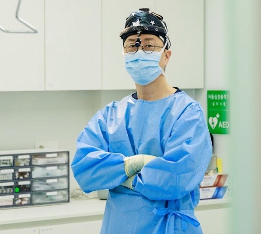 가슴성형수술 보형물 vs 지방이식 장단점과 꿀팁 정리