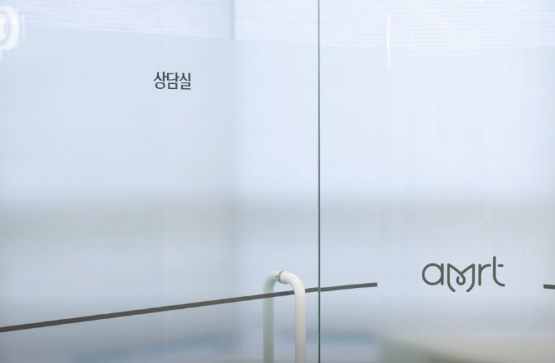 압구정가슴성형 가격에 너무 집중하지 마세요 - 전문의 작성