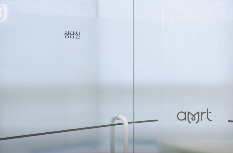 가슴확대수술, 나한테 맞는 보형물 선택하는 법 - 신사동성형외과 사진 10