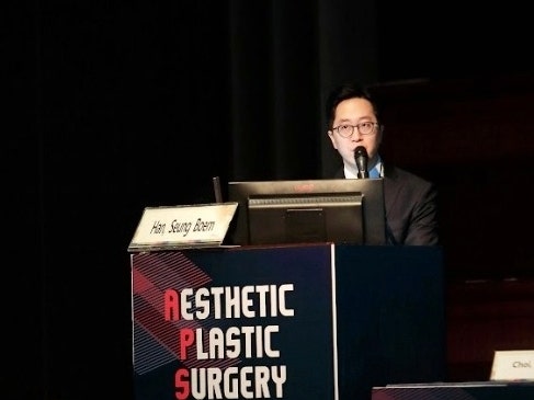 가슴수술가격, 후기/비용만 보면 부작용으로 고생할 수 있습니다 사진 8