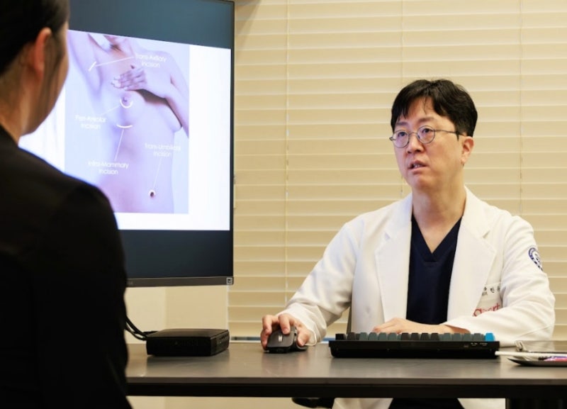 새가슴수술? 실패 없는 결과를 위한 핵심 - 강남성형외과유명한곳 사진 6