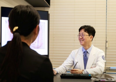 강남가슴성형 가격에 매몰돼서 재수술하는 분들의 특징 사진 9
