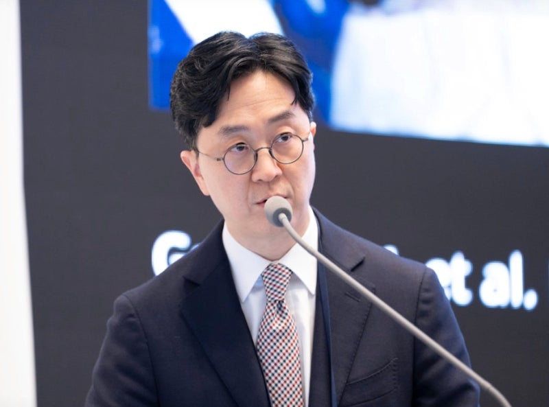 신논현역성형외과, 가슴 수술 자주 묻는 질문 TOP5
